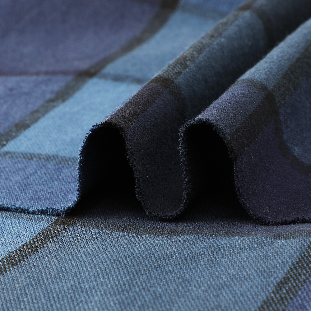 EB-21FMSK01 Wholesale Navy/Blue Check 100% Cotton Fabric